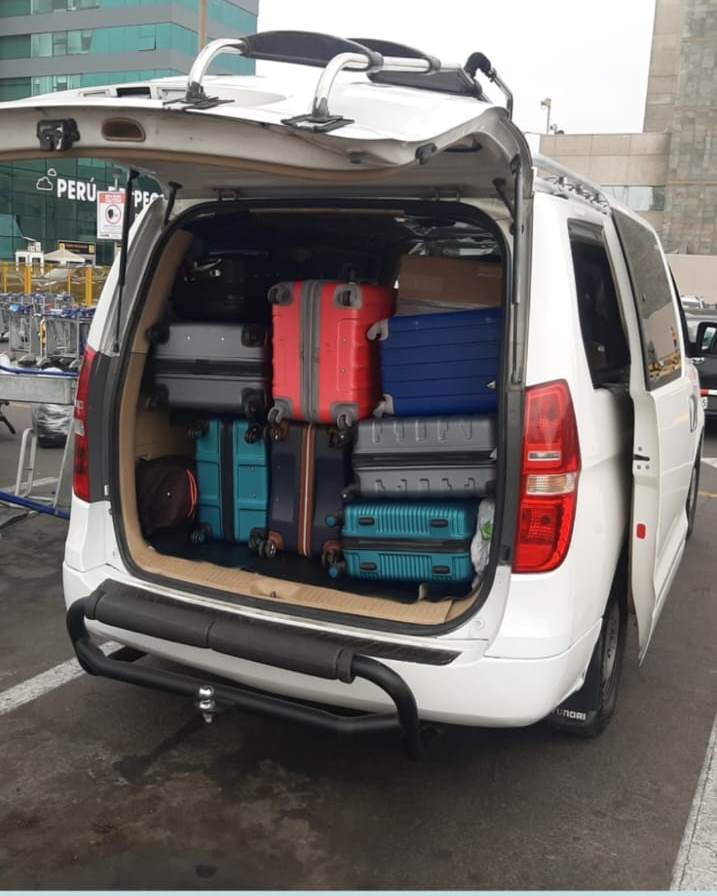 Capacidad de 12 maletas